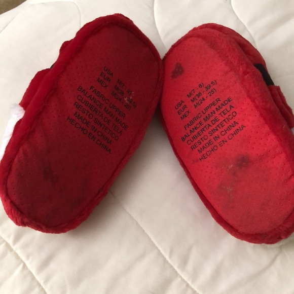 Christmas Elf Slippers - Picture 2 of 7